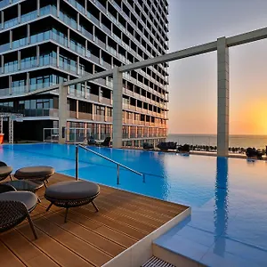 Shangri-la Otel